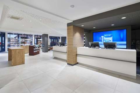 Roland Apotheke, Haldensleben |  Architekt Carl E. Palm