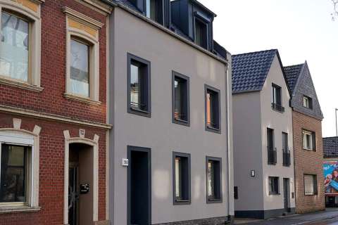 Sanierung Mehrfamilienhaus, Köln